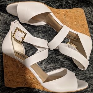 Karl Lagerfeld Wedges ❤️